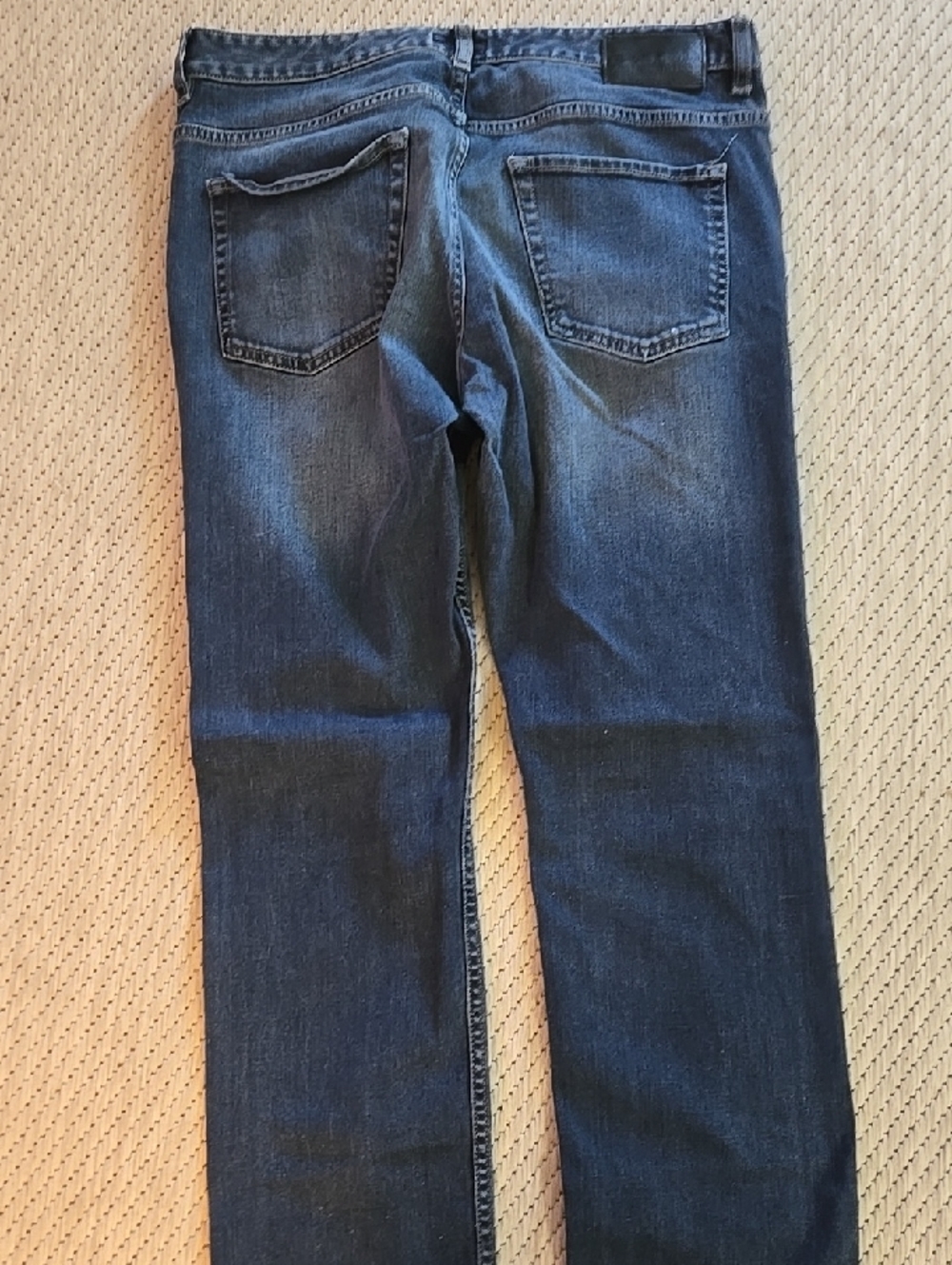 BOSS by Hugo Boss Men's 34/34 Slim-straight Blue Denim Jeans - Picture 7 of 9